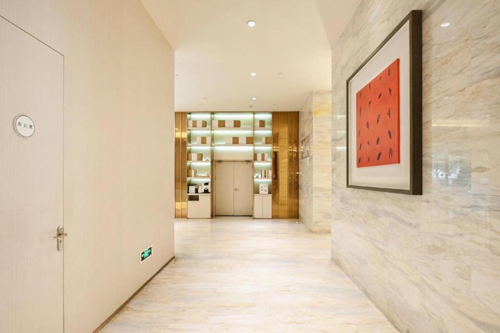 Ji Hotel Shanghai Hongqiao Yan'An XI Road Exterior photo