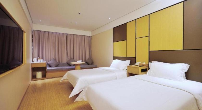 Ji Hotel Shanghai Hongqiao Yan'An XI Road Exterior photo